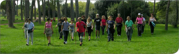 Pratica il nordic Walking con istruttori qualificati dalla Scuola Italiana Nordic Walking